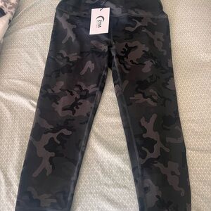 zyia active camo luxe leggings 8-10